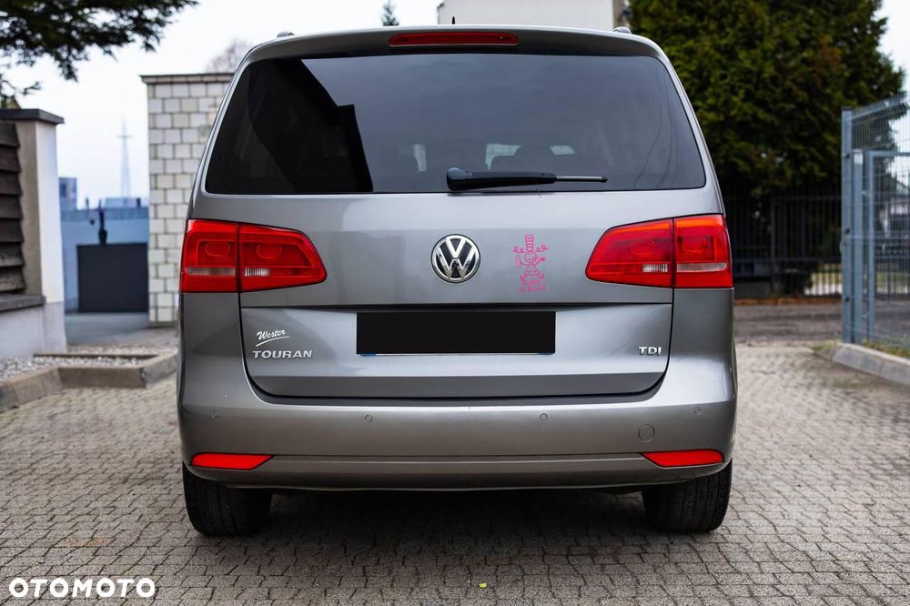 Volkswagen Touran 1.6 TDI DPF BlueMotion Technology STYLE - 9