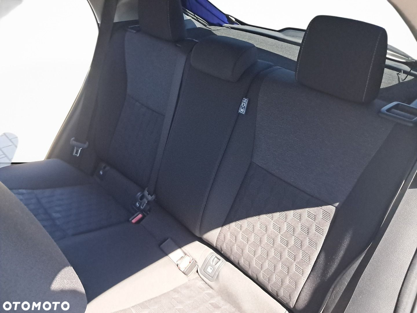 Toyota Yaris - 33