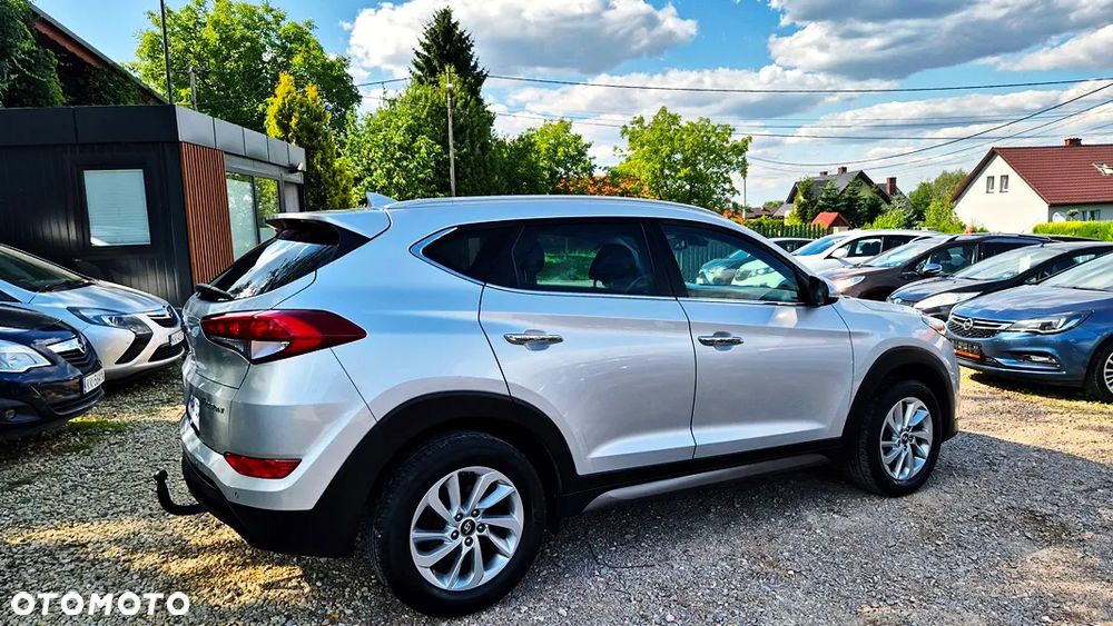 Hyundai Tucson 1.6 GDI BlueDrive GO 2WD - 13