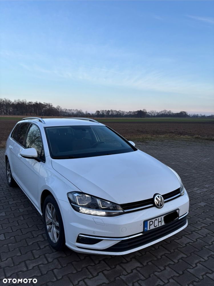 Volkswagen Golf 1.6 TDI SCR Comfortline - 2