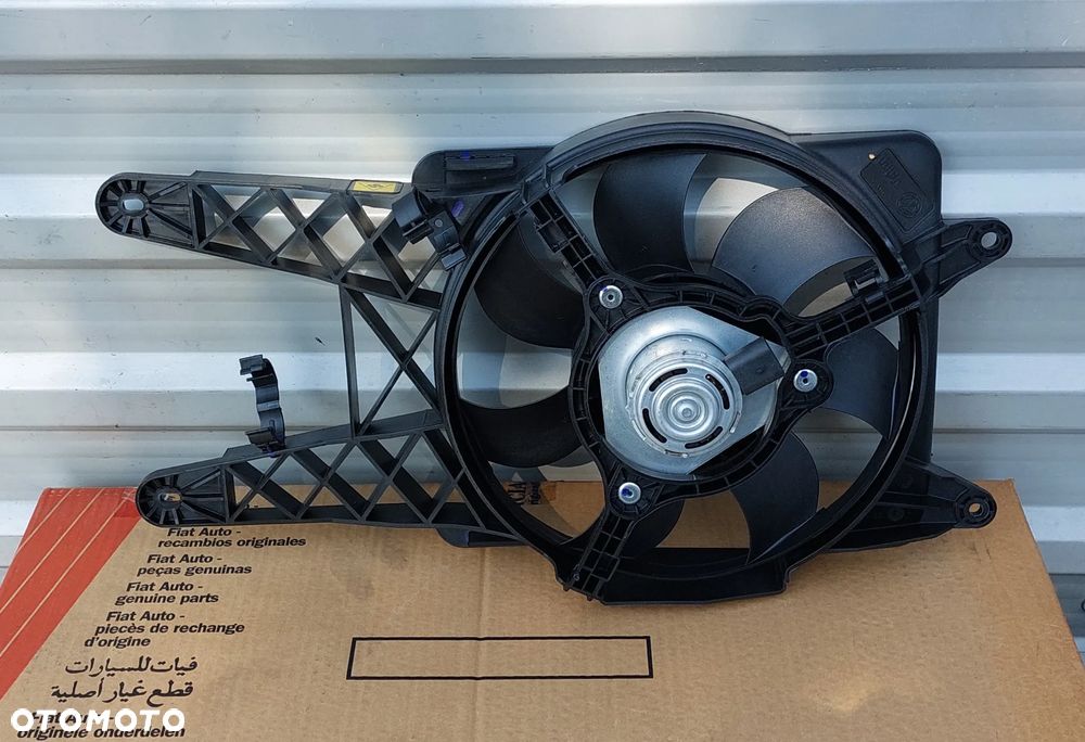 Wentylator Fiat Seicento 1,1 MPI 46789792 - 1