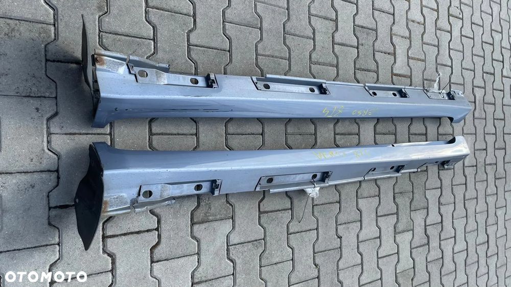 TOYOTA VERSO 09-13 NAKŁADKA PROGU LISTWA LEWA PRAWA KOLOR 8T4 KOŁKI - 3
