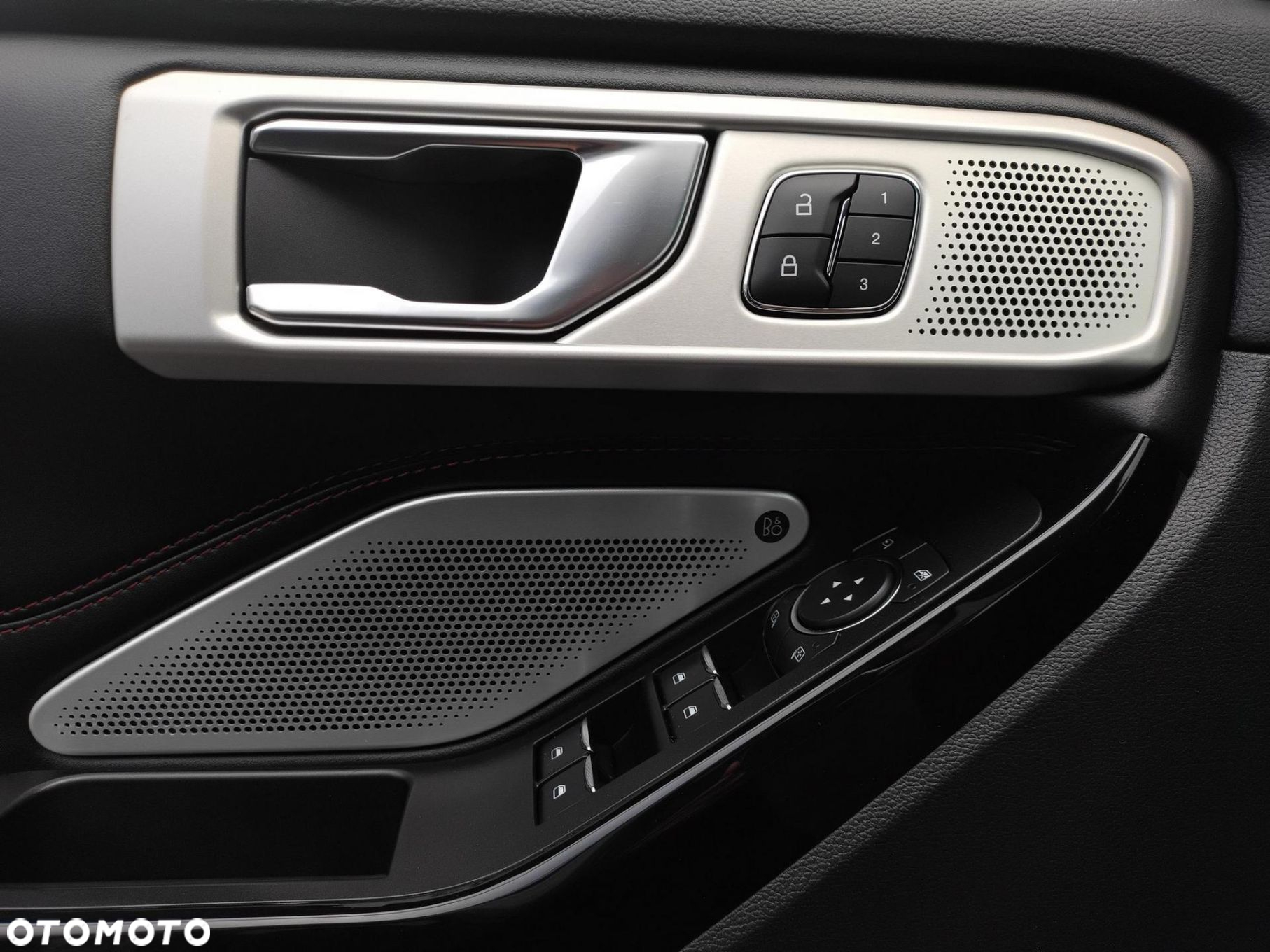 Ford Explorer 3.0 EcoBoost PHEV 4WD ST-Line - 26
