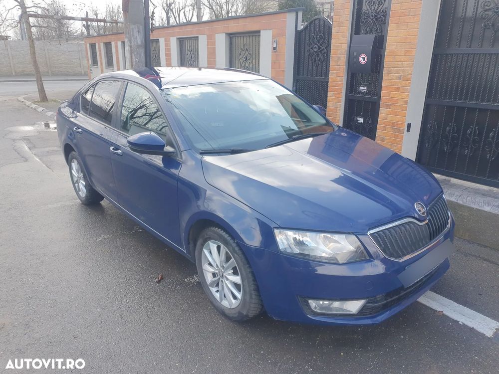 Skoda Octavia 1.6 TDI AMBITION - 1