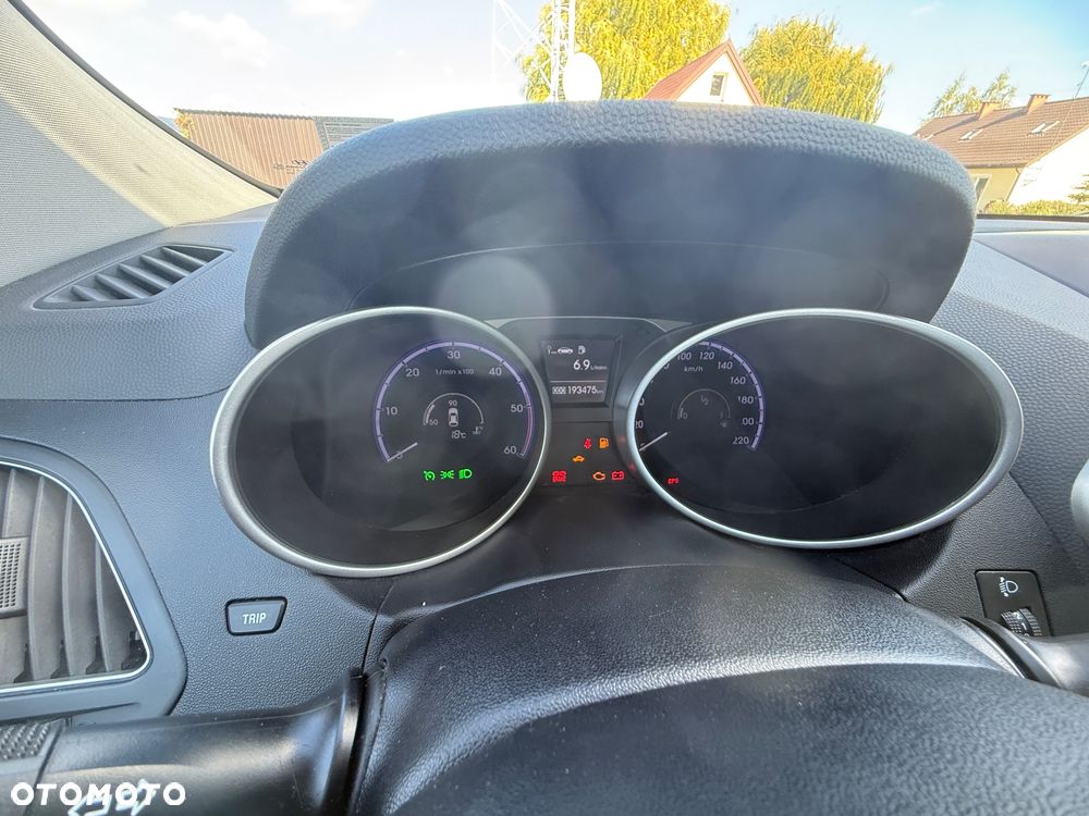 Hyundai ix35 1.7 CRDi Comfort 2WD - 18