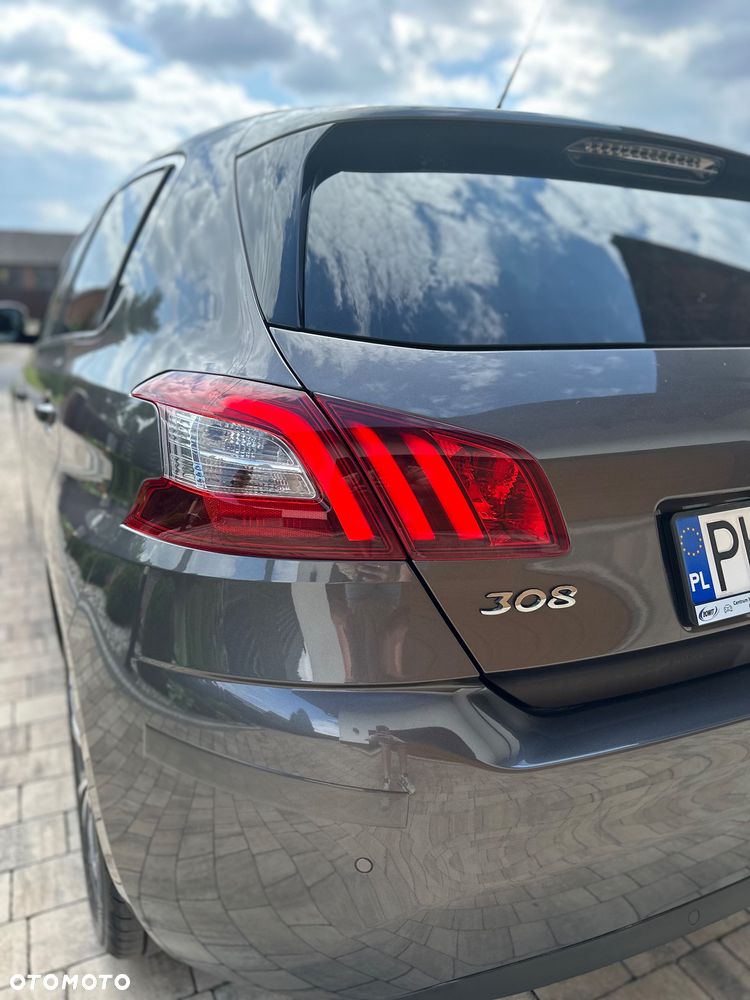 Peugeot 308 1.2 PureTech GPF Allure Pack S&S - 7