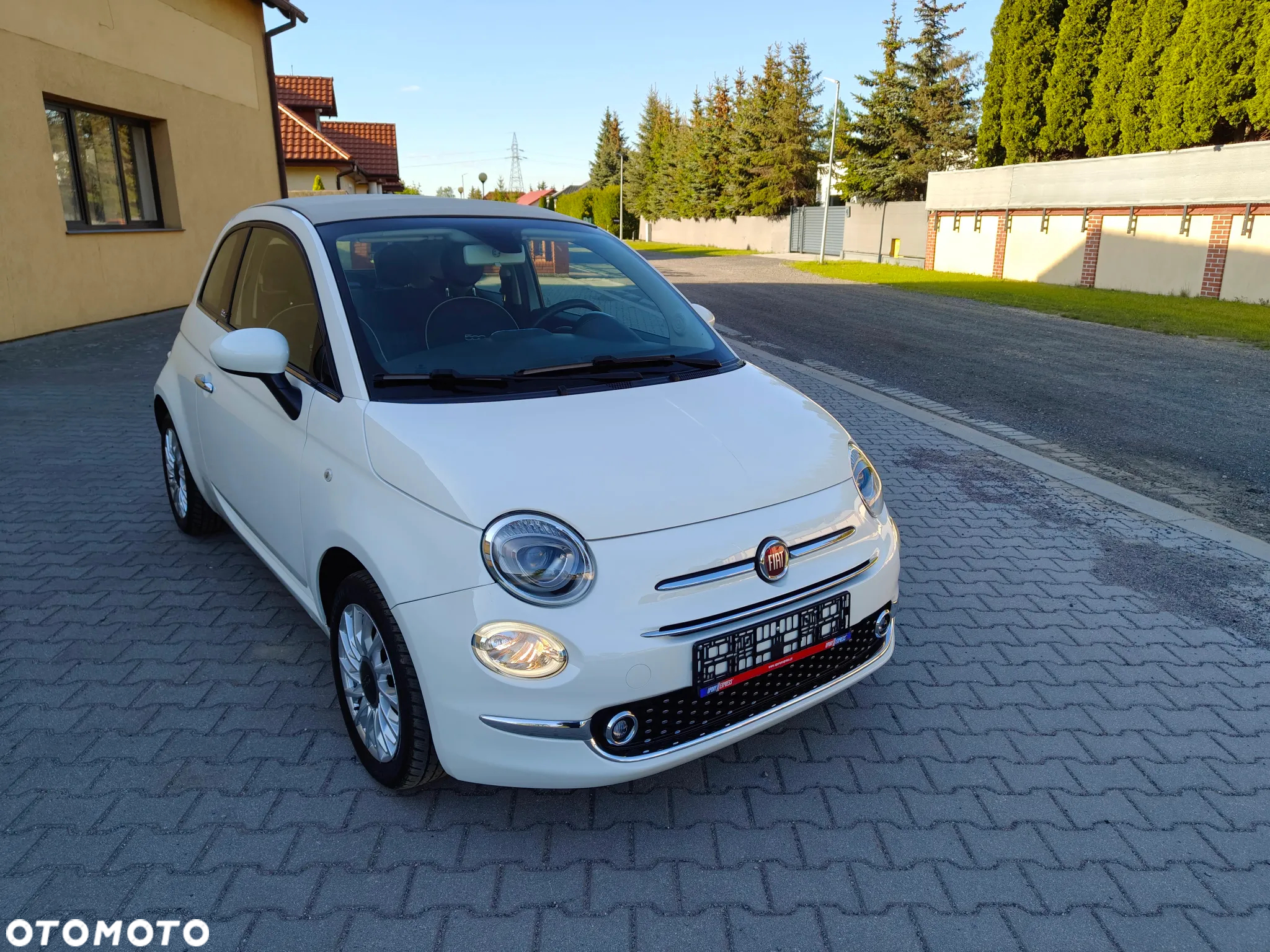 Fiat 500 C 1.2 8V Lounge - 5