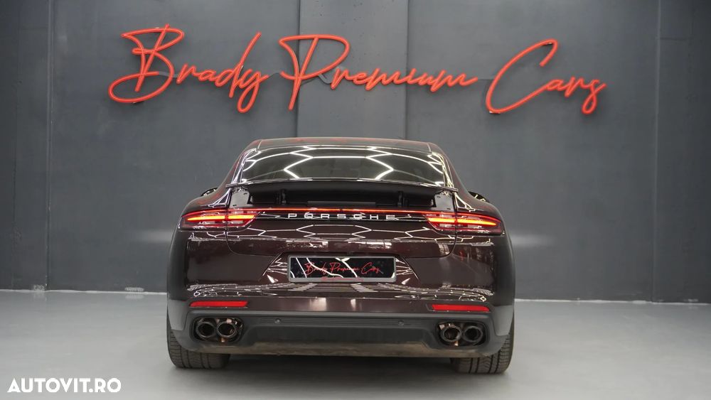 Porsche Panamera 4 E-Hybrid - 6
