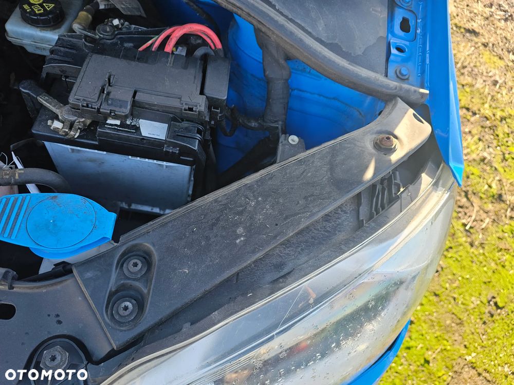 Volkswagen up! club - 17