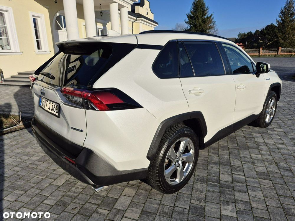 Toyota RAV4 - 7
