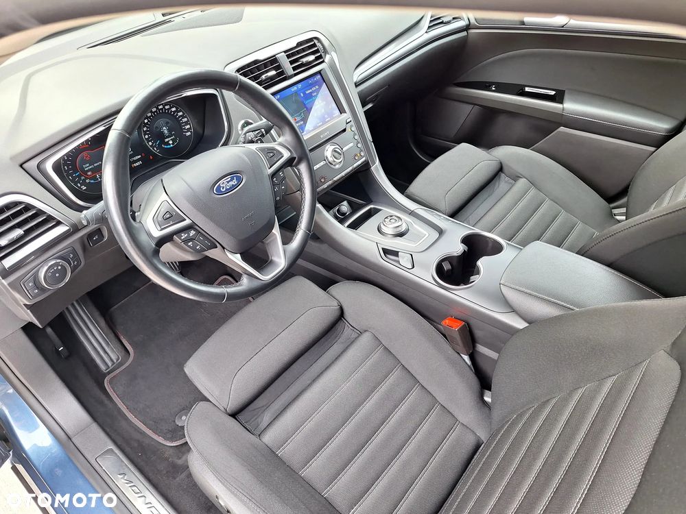 Ford Mondeo 2.0 EcoBlue Titanium - 17