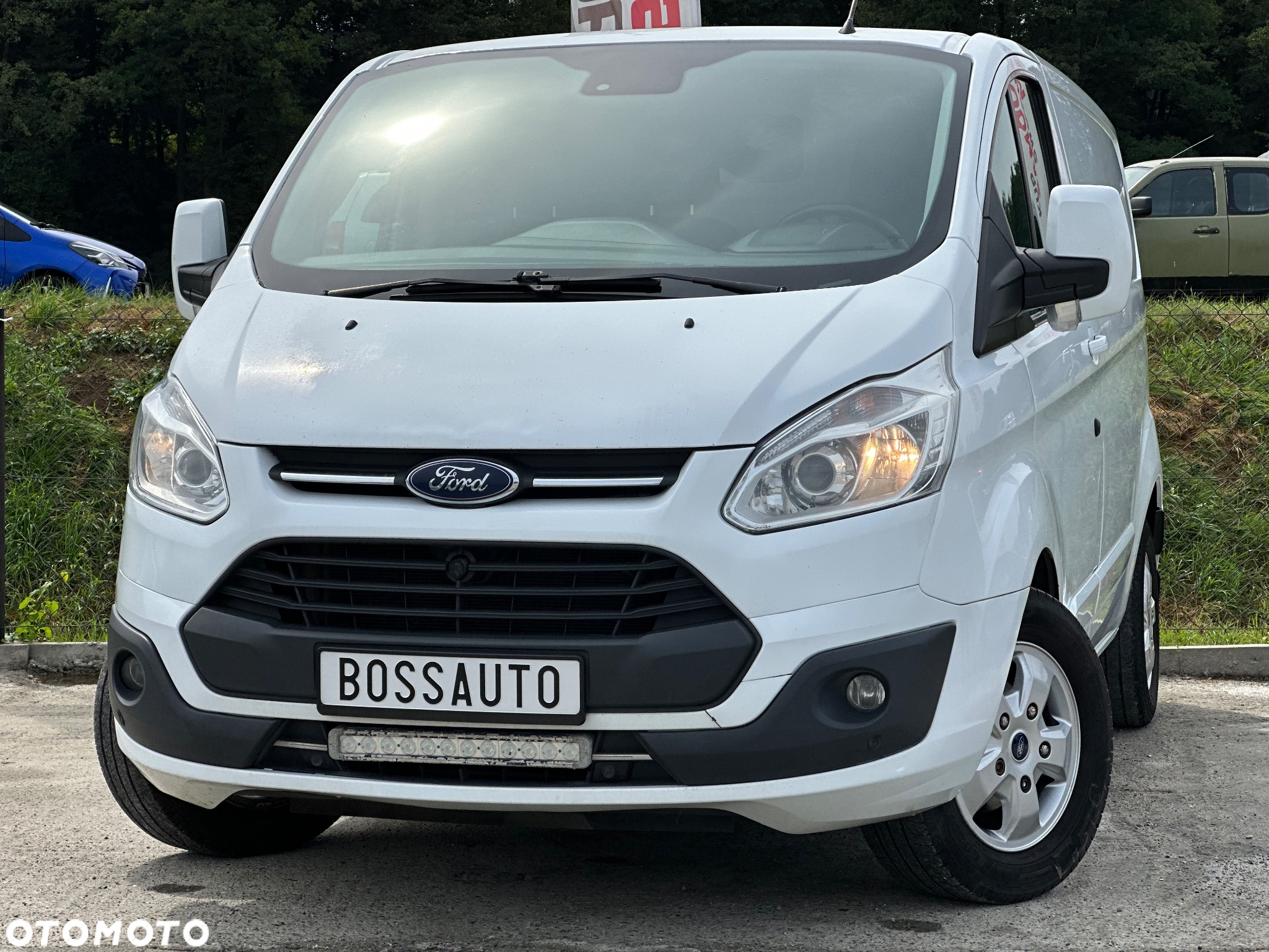 Ford Tourneo Custom 310 L1H1 VA Autm Titanium - 13
