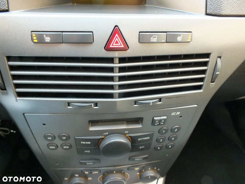 Opel Astra - 11