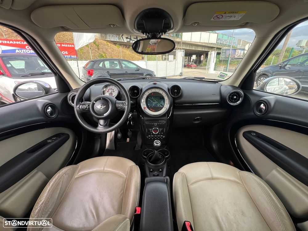MINI Countryman Cooper D - 14