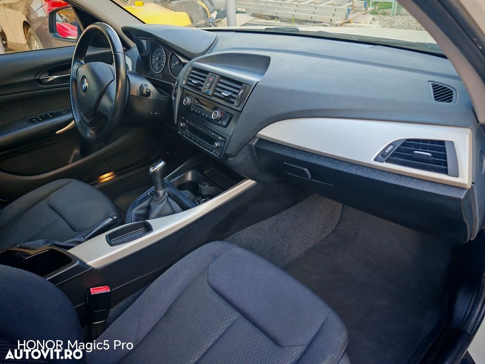 BMW Seria 1 114d Sport Line - 5