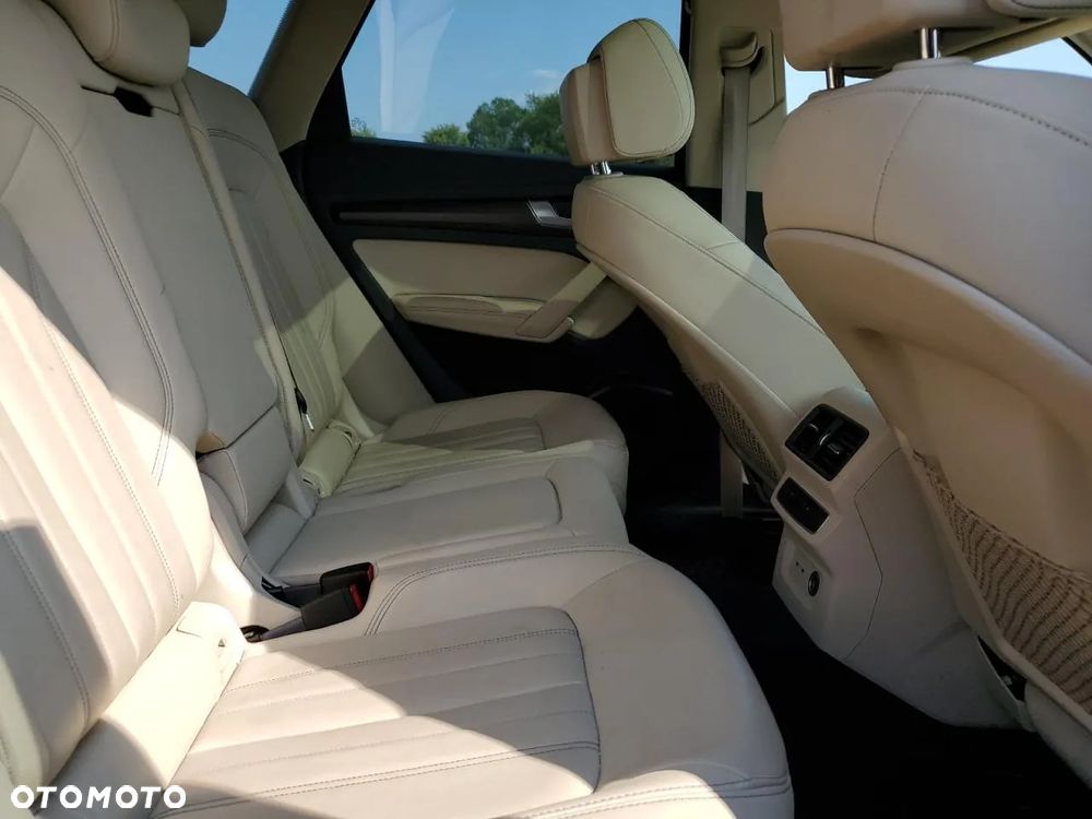 Audi Q5 - 10