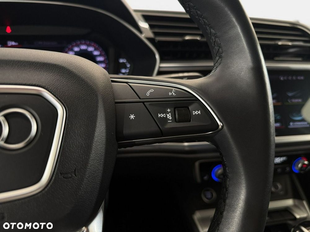 Audi Q3 - 17