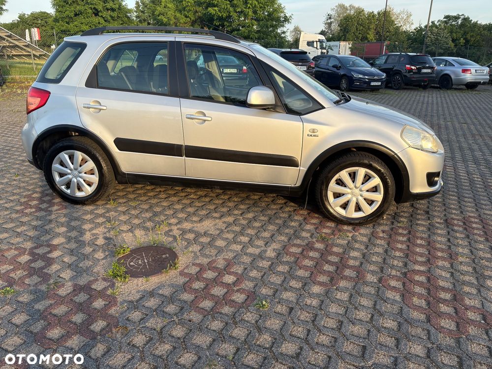 Suzuki SX4 1.6 DDiS Comfort - 8