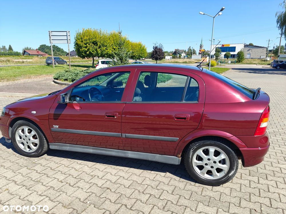 Opel Astra - 14