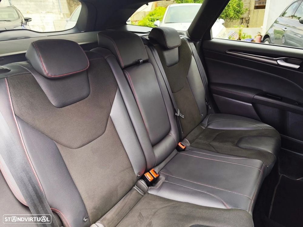 Ford Mondeo SW 2.0 HEV ST-Line - 15