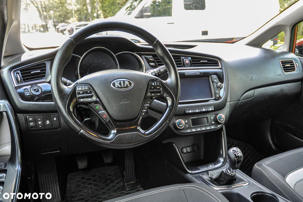 Kia Ceed 1.6 CRDi L - 9