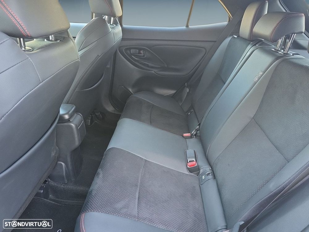 Toyota Yaris Cross 1.5 Hybrid GR Sport - 7