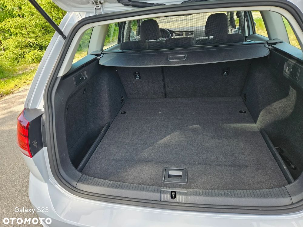 Volkswagen Golf 1.6 TDI BlueMotion Trendline - 13