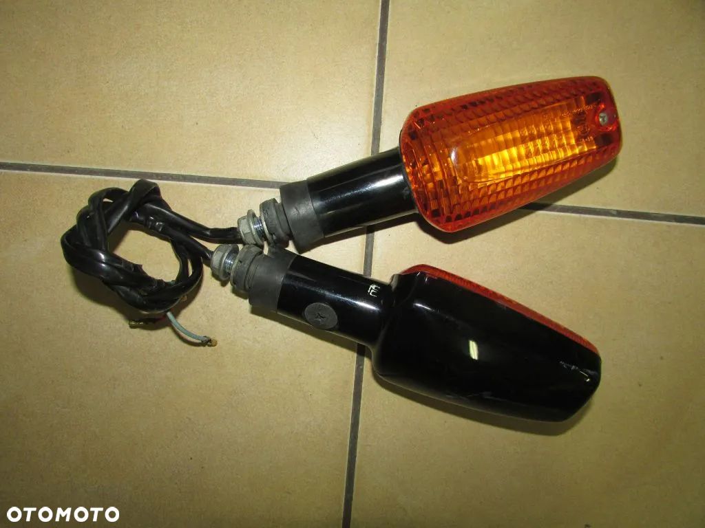 Honda XL 1000 Varadero kierunkowskazy tył komplet - 1