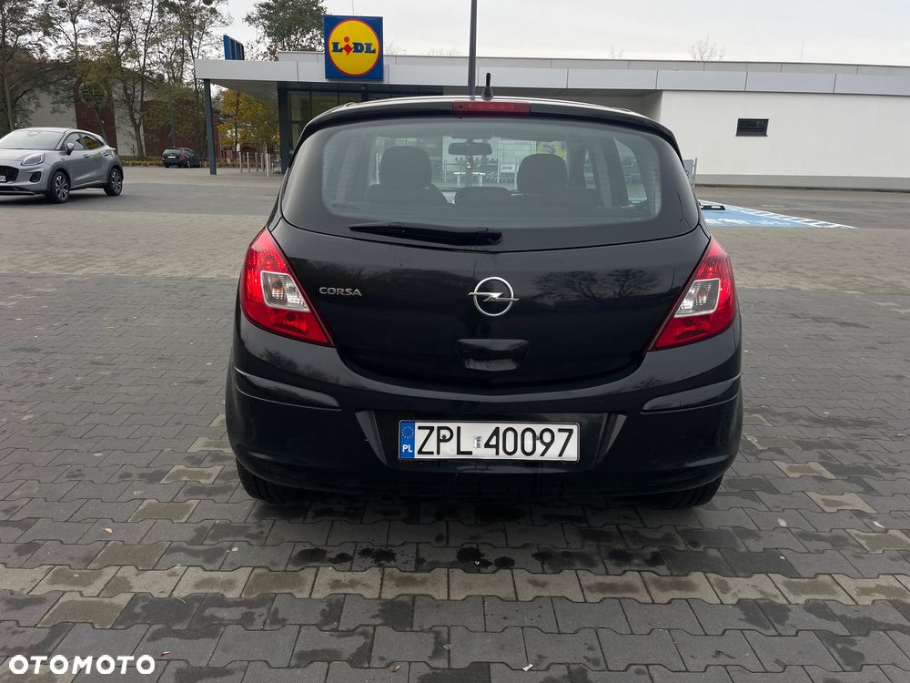 Opel Corsa - 4