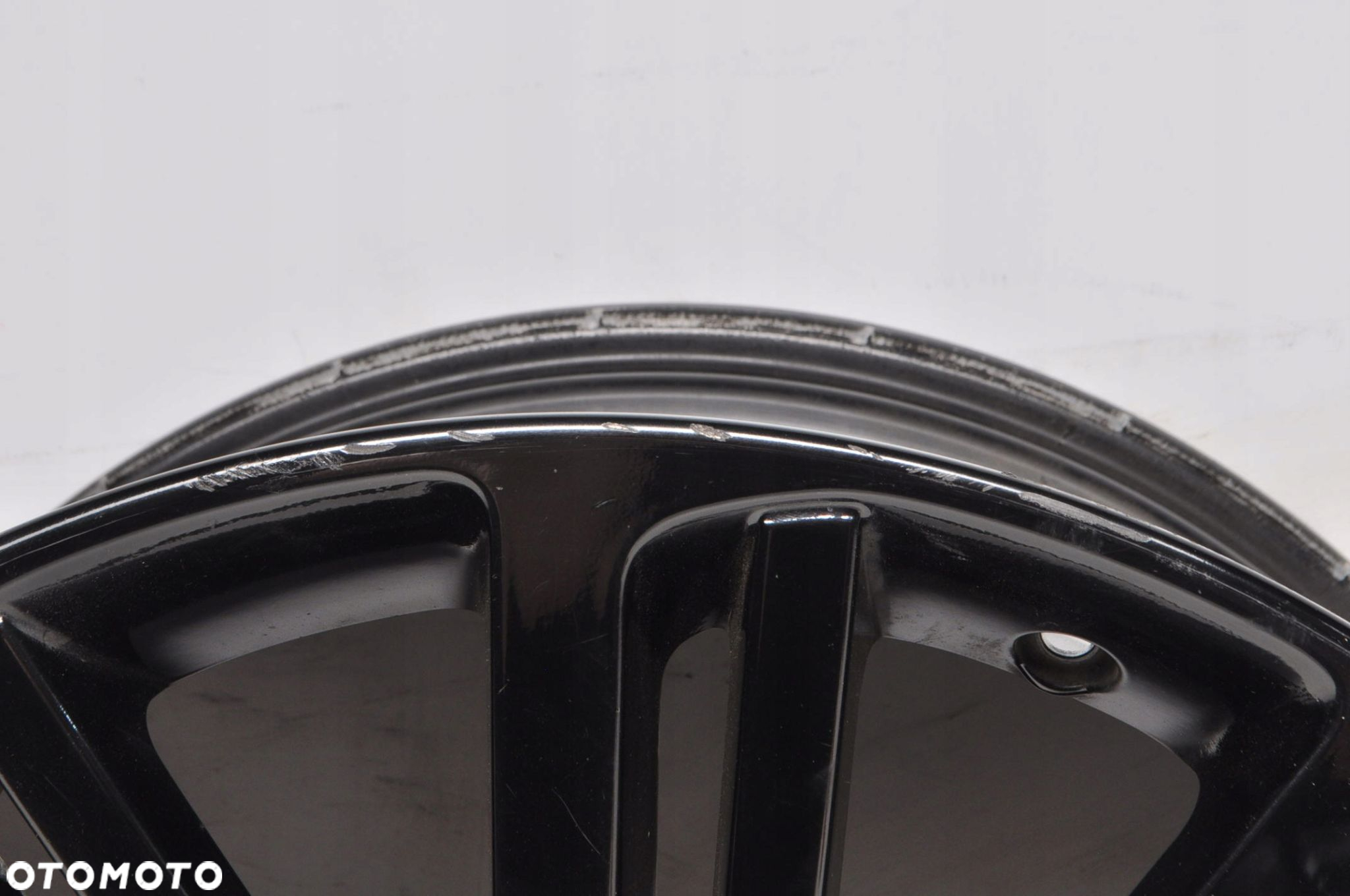 LAND ROVER DISCOVERY FELGA ALUMINIOWA R21" 9.5J 5X120 ET49  HY32-1007-JA - 3