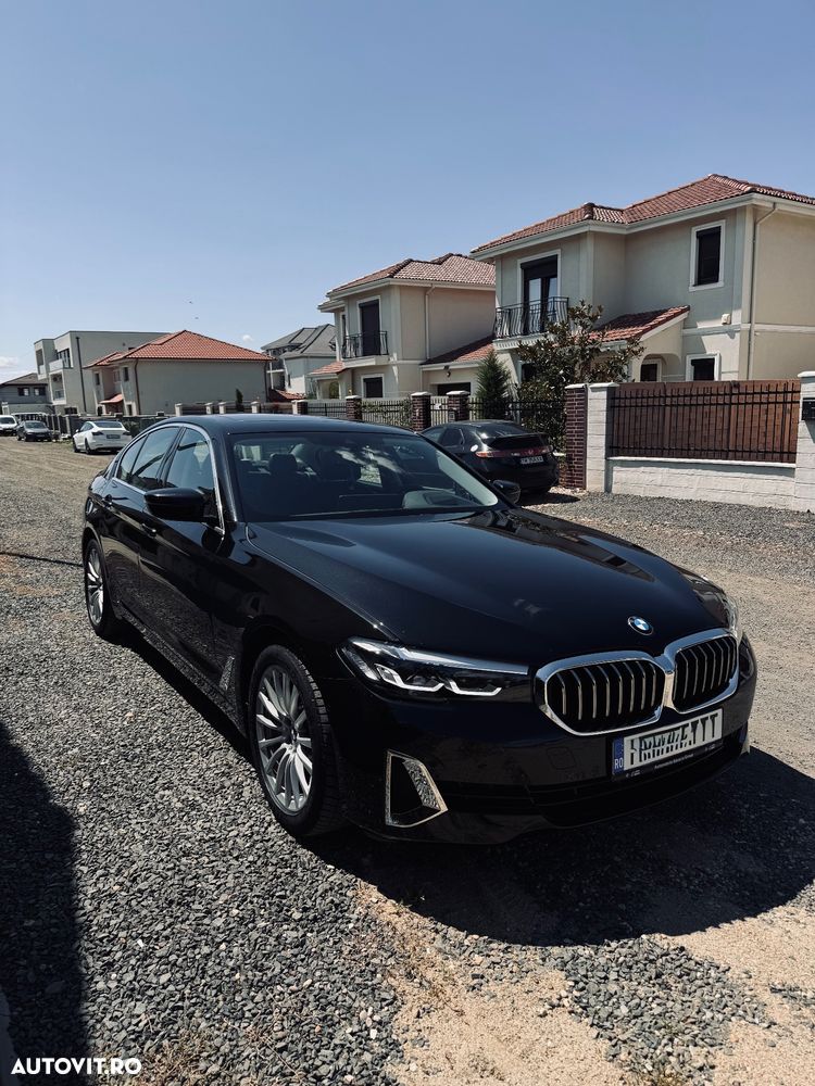 BMW Seria 5 530i xDrive AT MHEV - 1