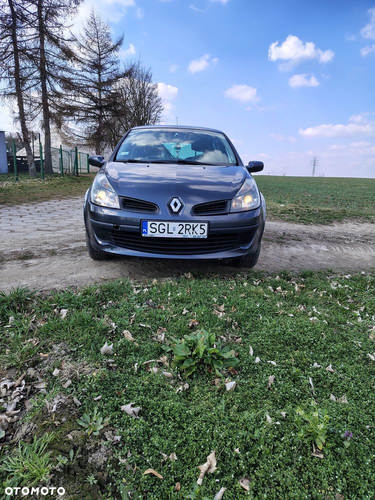 Renault Clio - 6