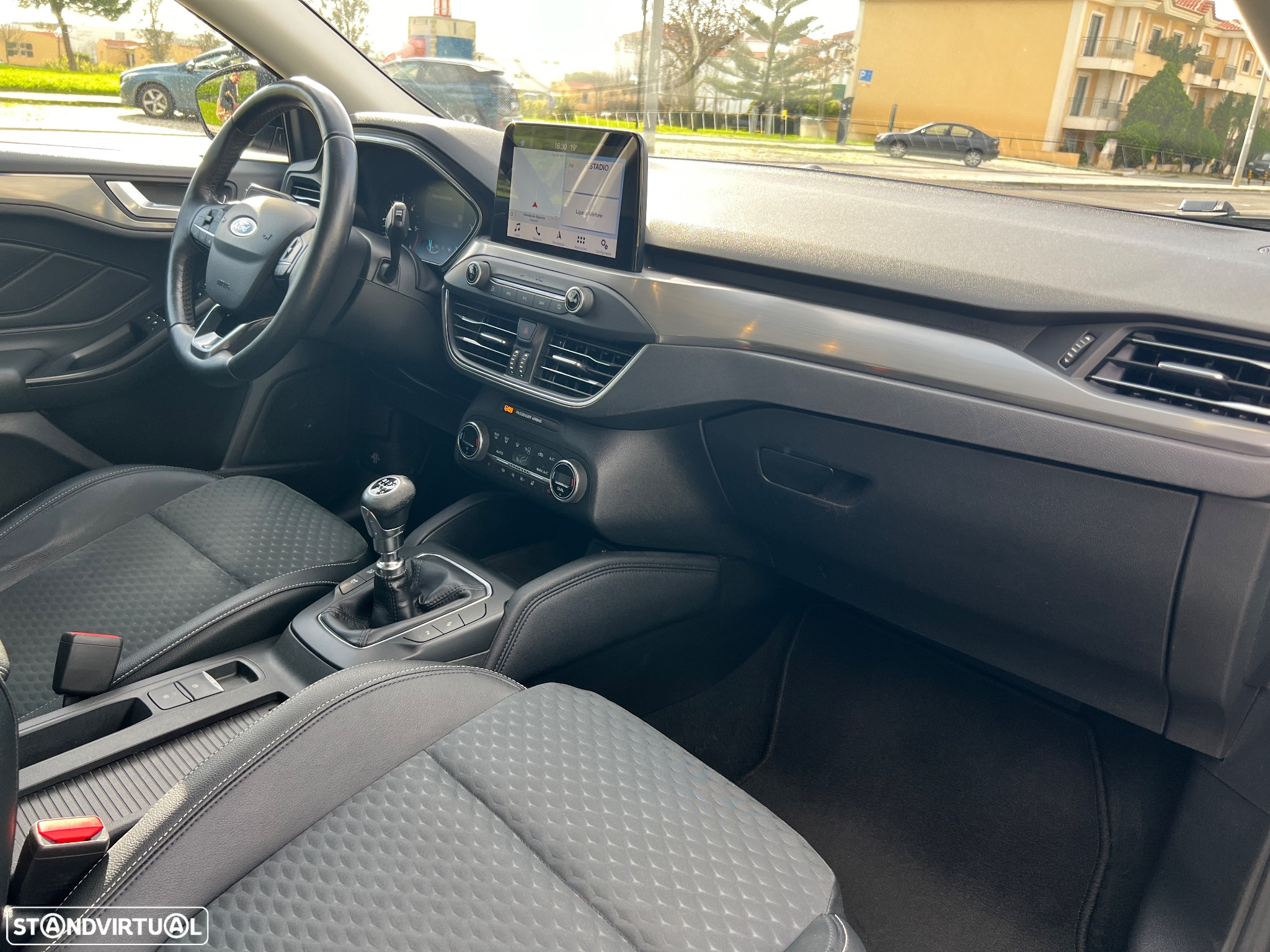 Ford Focus SW 1.5 TDCi EcoBlue Titanium - 18