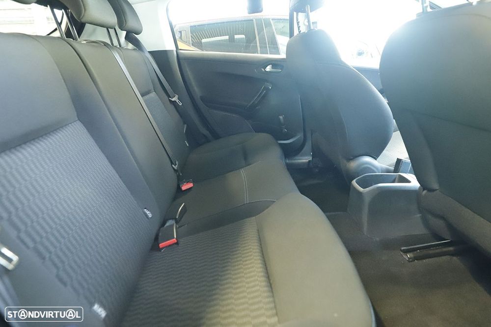 Peugeot 208 1.2 PureTech Style - 20