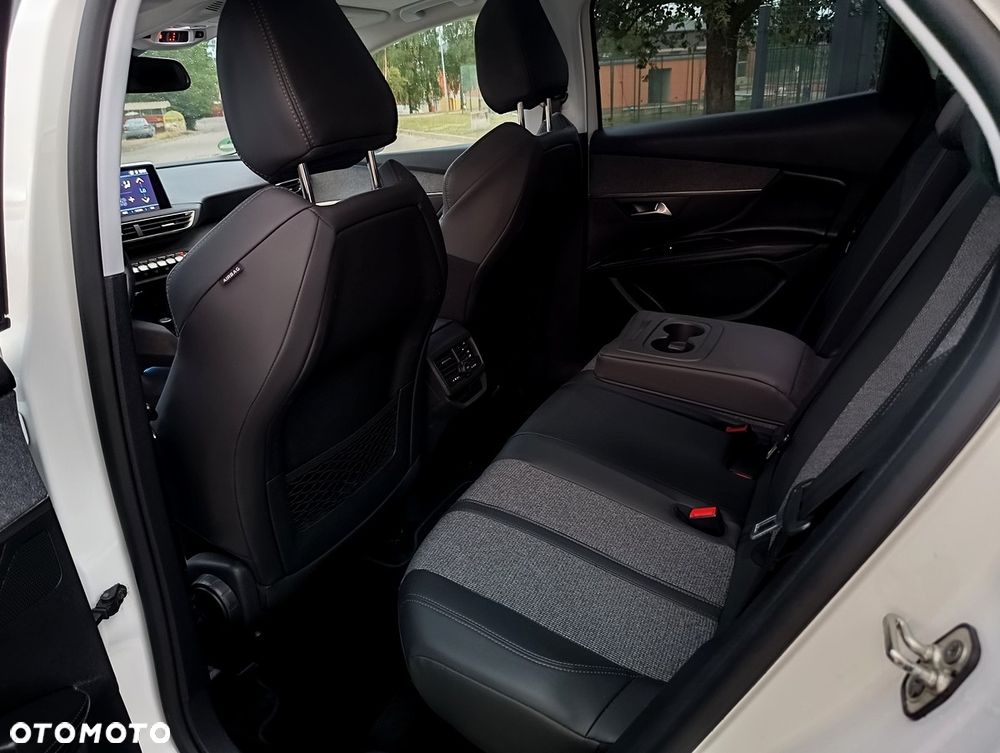 Peugeot 3008 THP 165 EAT6 Stop & Start Allure - 26