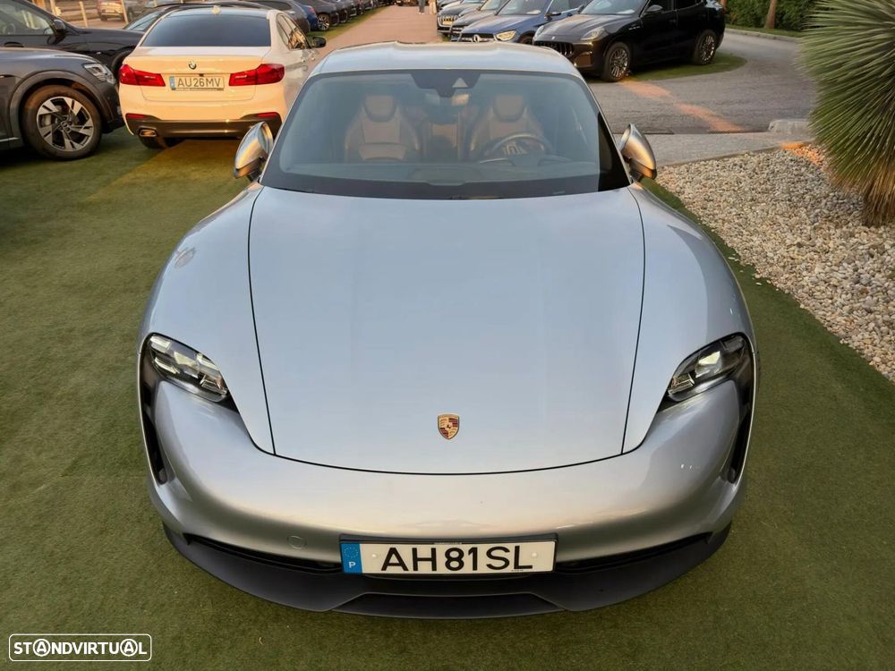 Porsche Taycan 4S - 9