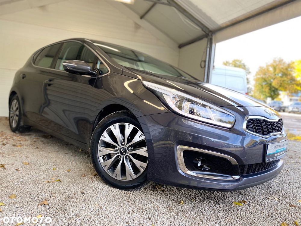 Kia Ceed 1.6 CRDi L - 38