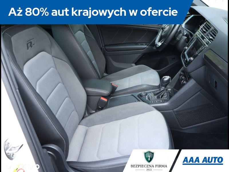 Volkswagen Tiguan - 10