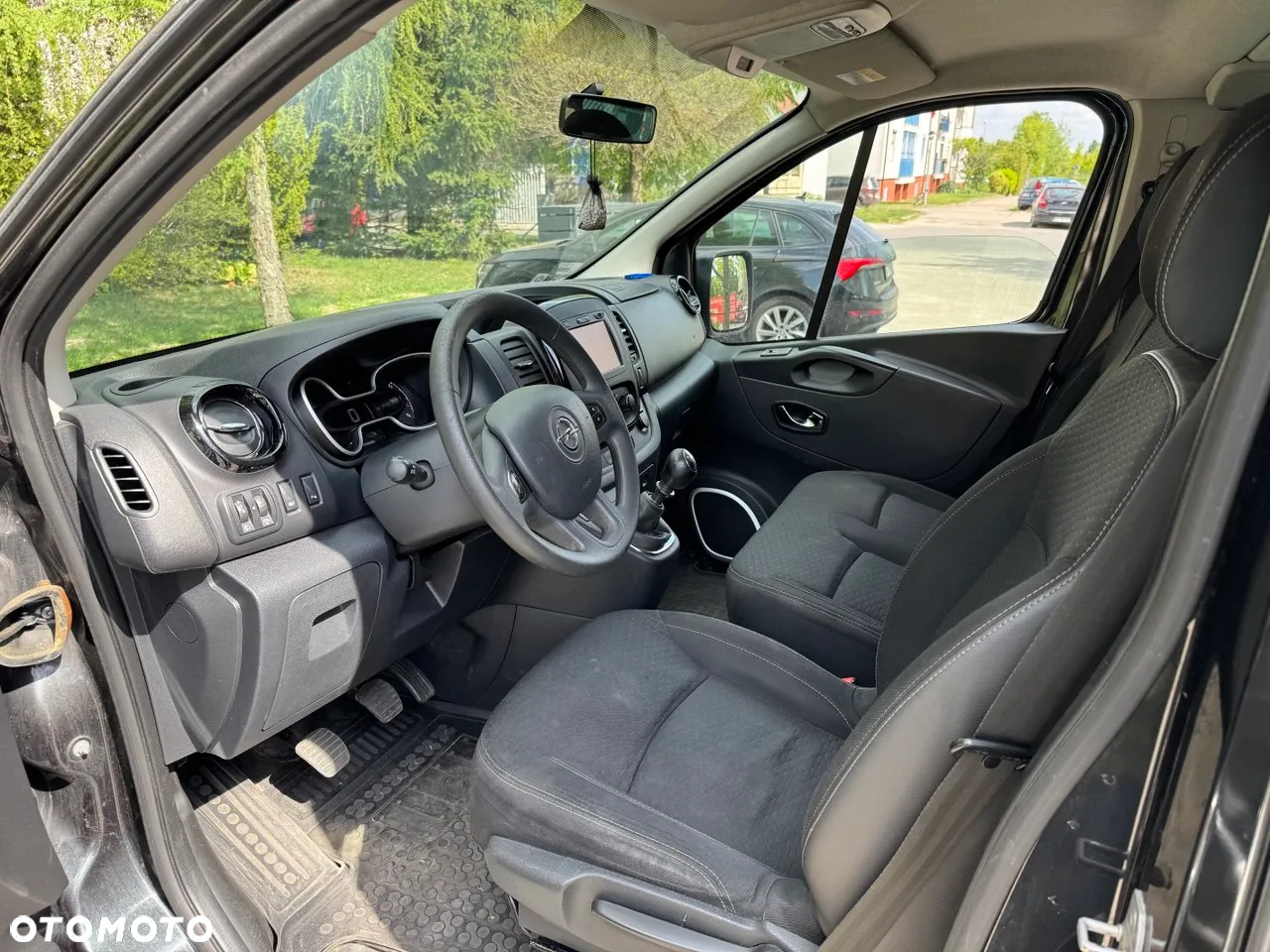 Opel Vivaro - 9