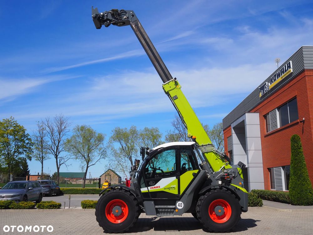 Claas Scorpion 756 VARIPOWER PLUS - 9