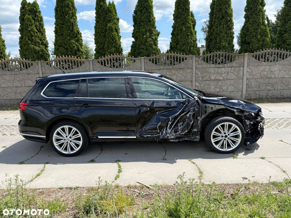 Volkswagen Passat 2.0 TDI Elegance DSG - 8