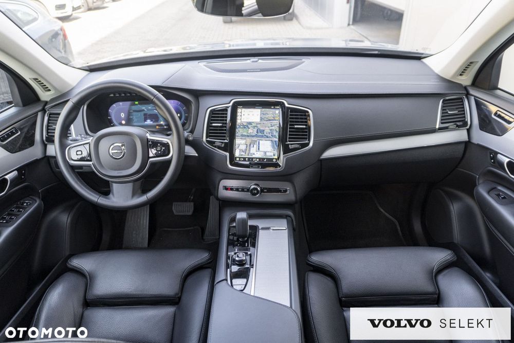 Volvo XC 90 - 21