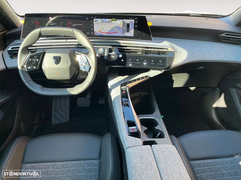 Peugeot E-5008 73 kWh Allure - 11