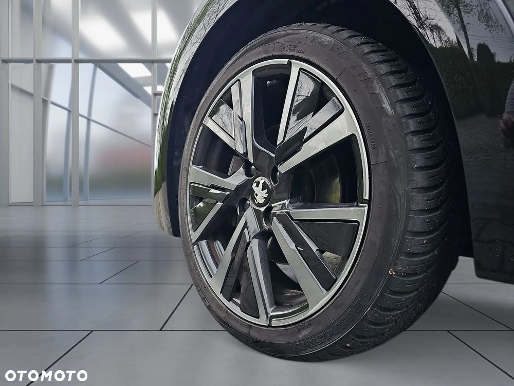 Peugeot 208 1.2 PureTech GT S&S EAT8 - 21