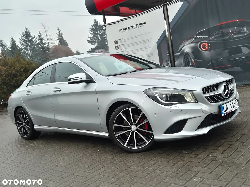 Mercedes-Benz CLA 180 AMG Line - 18