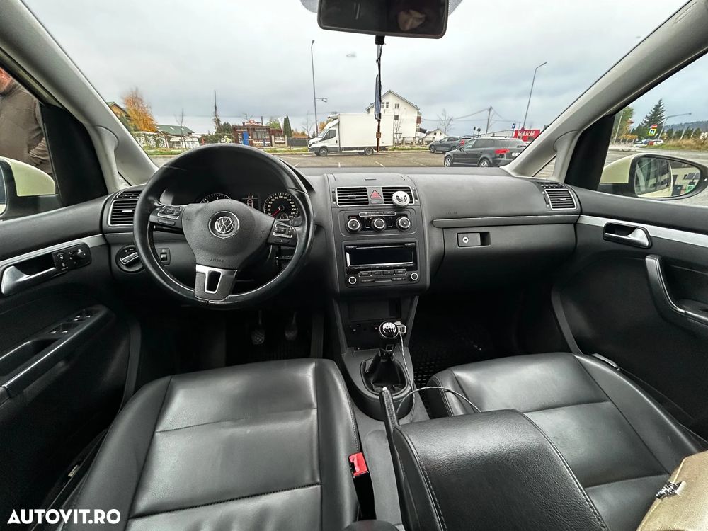 Volkswagen Touran 2.0 TDI BlueMotion Technology Comfortline - 12
