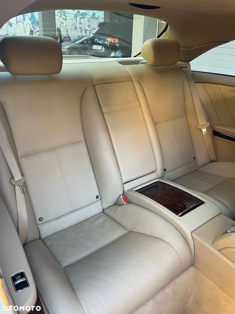Mercedes-Benz CL 500 4-Matic BlueEff - 23