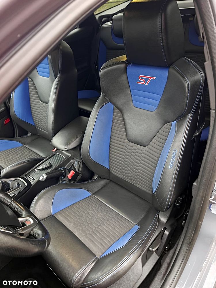 Ford Focus 2.0 TDCi ST - 20