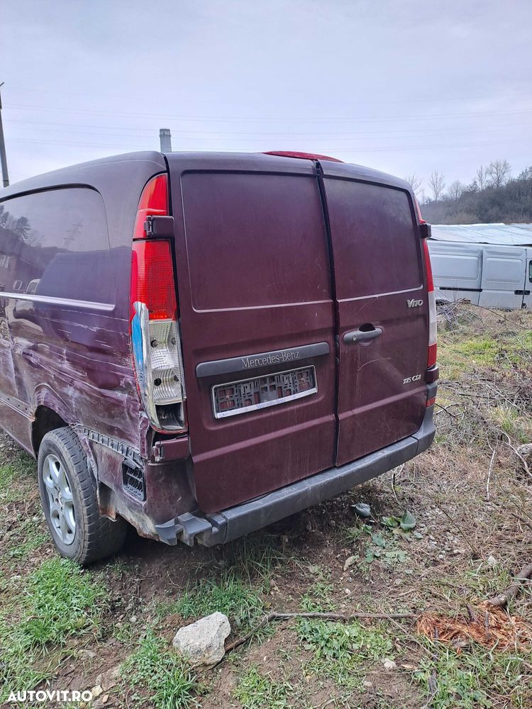 Dezmembrez Mercedes Vito w639 mot.2.2 euro 5 euro4 - 7