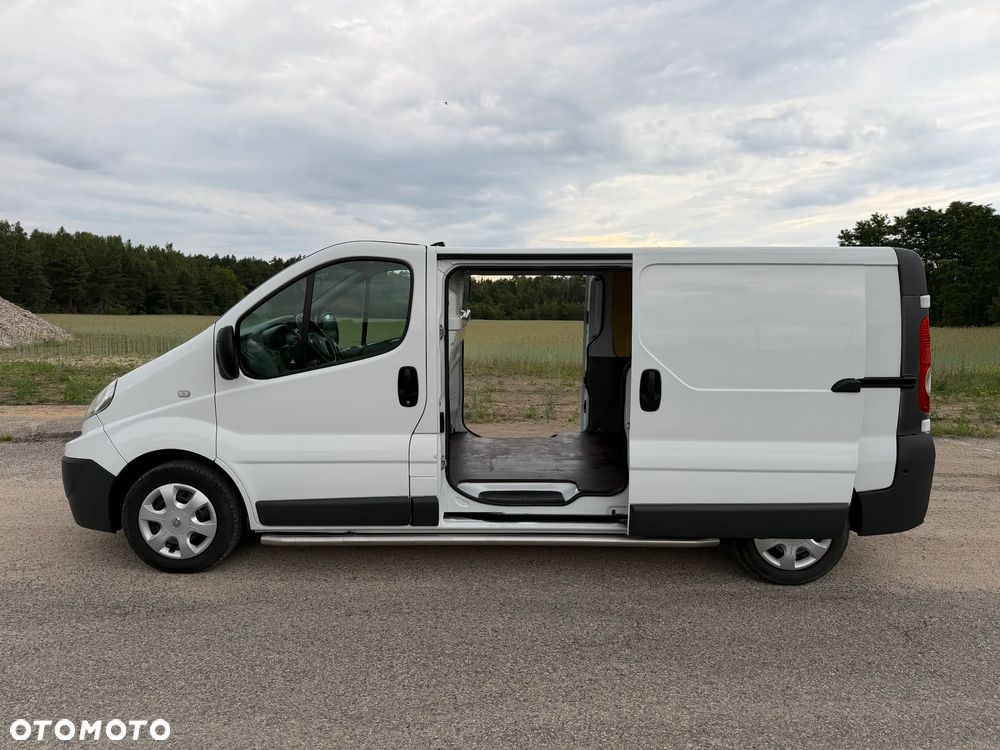 Renault TRAFIC*obustonne drzwi*klima*zadbany*duzo zdjęć - 9